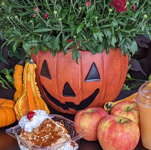 Taste the Town The Potting Bench serves sundaes, community News